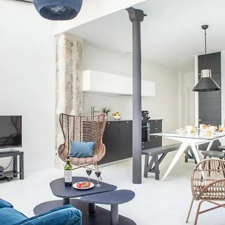 Design Loft Near Montmartre Apartment *